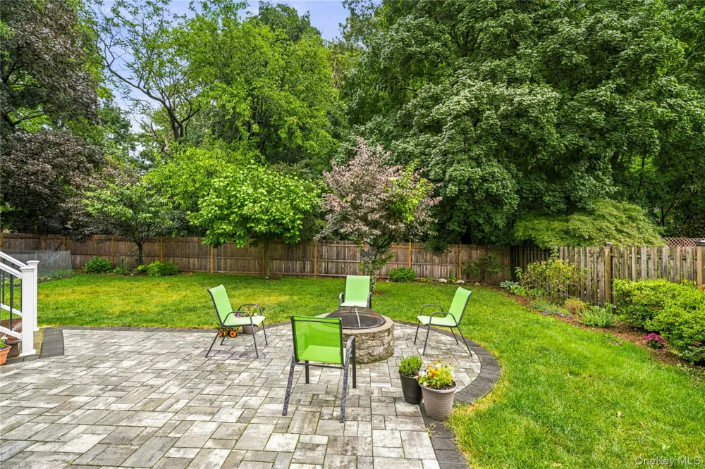 4 Forest Knoll Drive Suffern, NY 10901