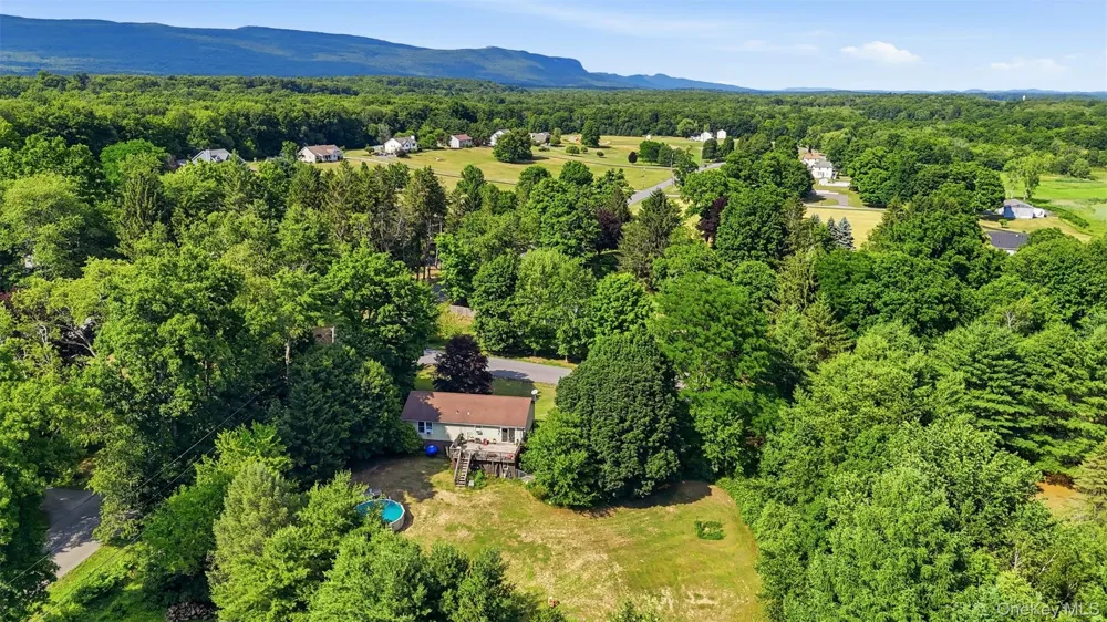 4 Riverside Drive Pine Bush, NY 12566