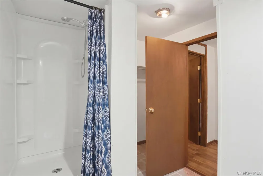 4 Riverside Drive Pine Bush, NY 12566
