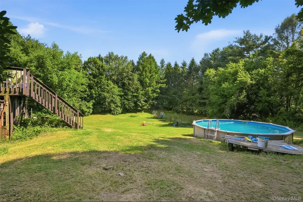 4 Riverside Drive Pine Bush, NY 12566