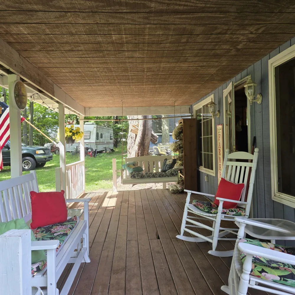 4244 S Paybowme Trail Shelby, MI 49455