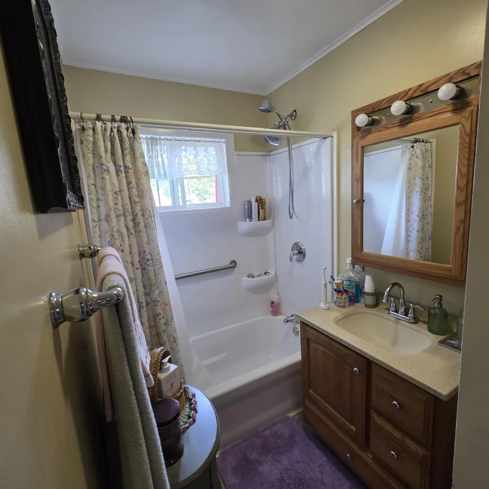 4244 S Paybowme Trail Shelby, MI 49455