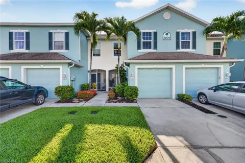 3009 Palmetto Oak Drive #103