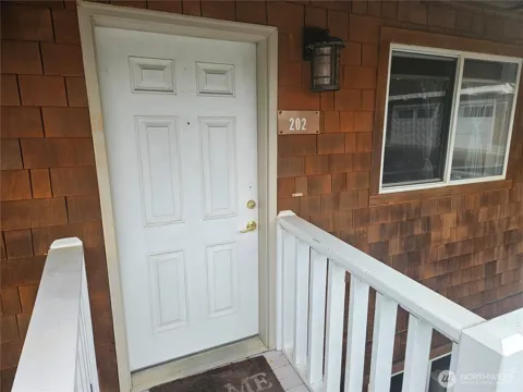 1515 Ocean Beach Boulevard #202