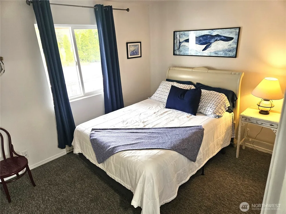 1515 Ocean Beach Boulevard #202 Long Beach, WA 98631