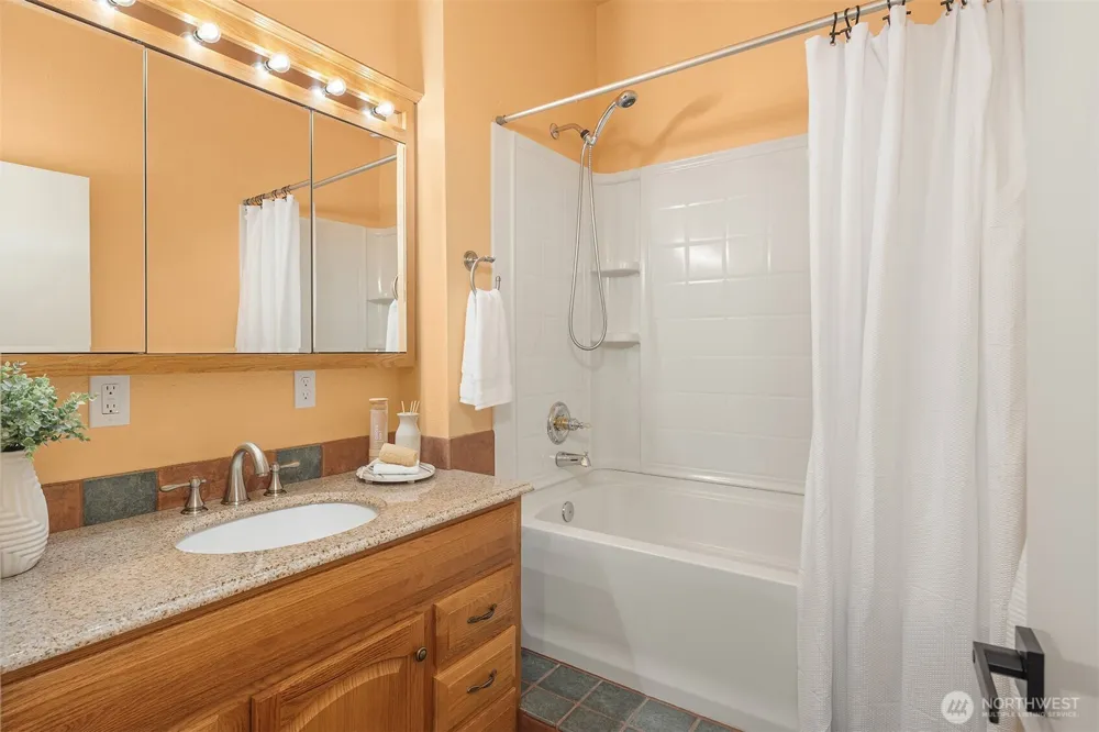7407 180th Street SW Edmonds, WA 98026