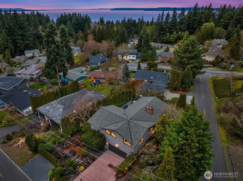 7407 180th Street SW Edmonds, WA 98026