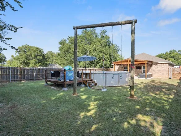 207 Hubbard Street Alvord, TX 76225