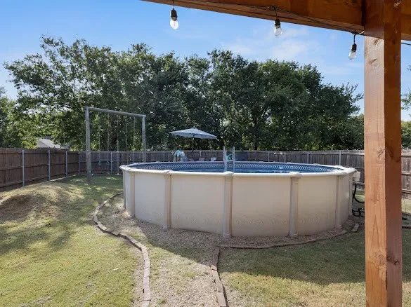 207 Hubbard Street Alvord, TX 76225