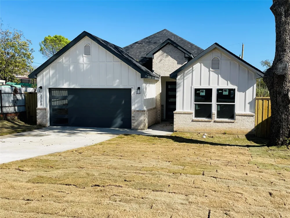 3208 NW 31st Street Fort Worth, TX 76106