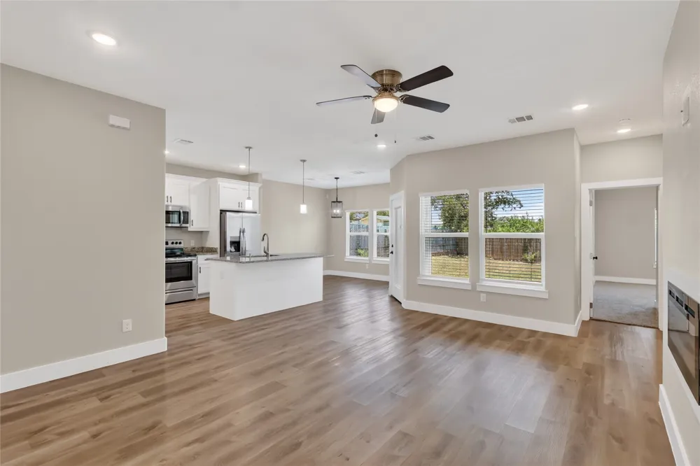 3208 NW 31st Street Fort Worth, TX 76106