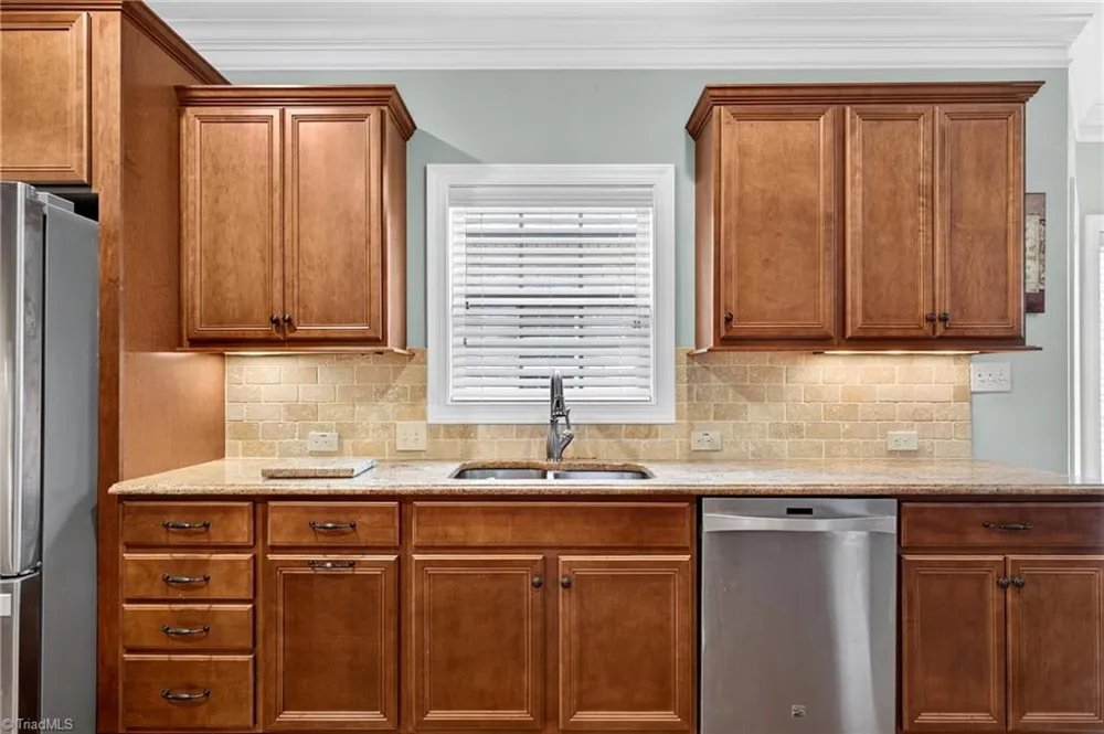 204 Jordan Ridge Way Jamestown, NC 27282