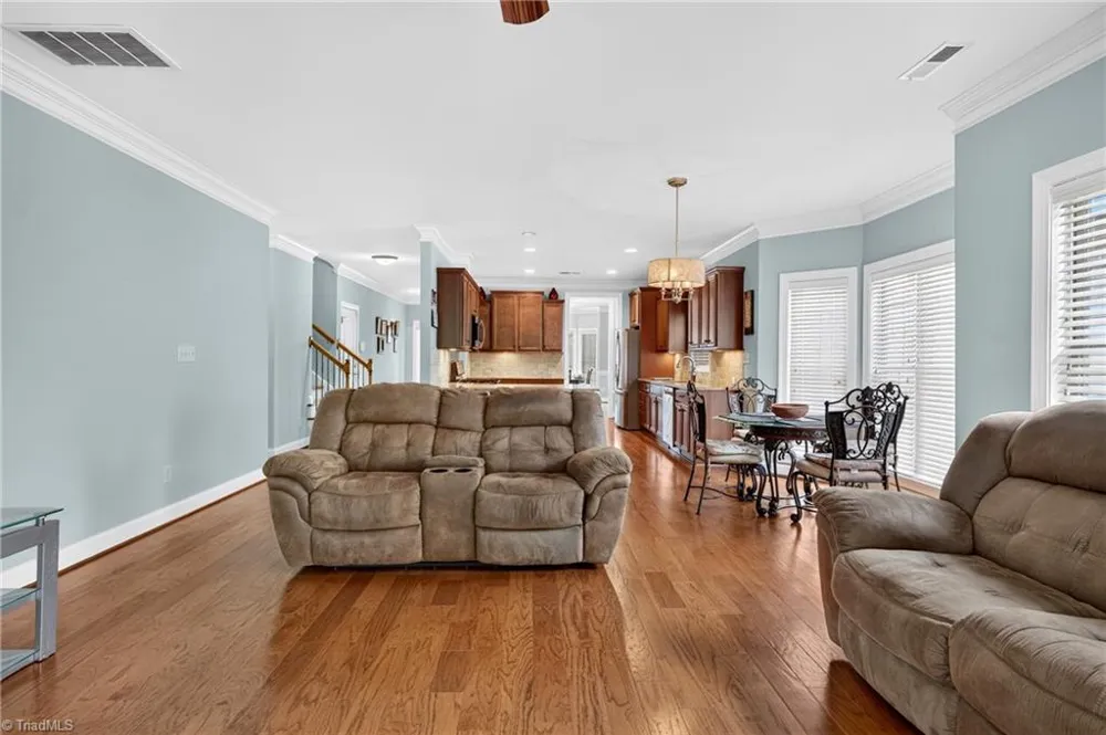 204 Jordan Ridge Way Jamestown, NC 27282