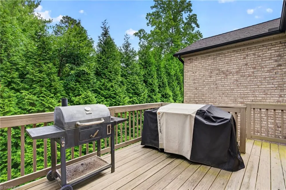 204 Jordan Ridge Way Jamestown, NC 27282