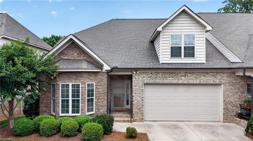 204 Jordan Ridge Way Jamestown, NC 27282