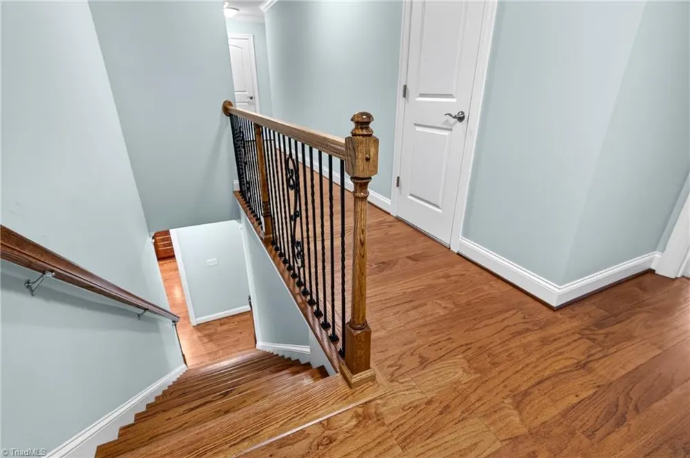 204 Jordan Ridge Way Jamestown, NC 27282