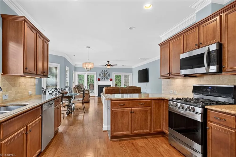 204 Jordan Ridge Way Jamestown, NC 27282