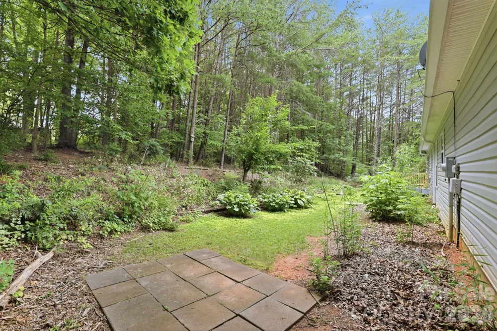 15 Valley Street Granite Falls, NC 28630