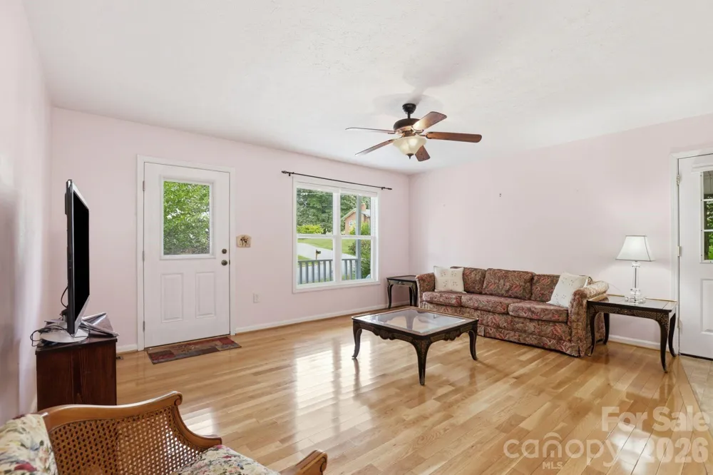 15 Valley Street Granite Falls, NC 28630