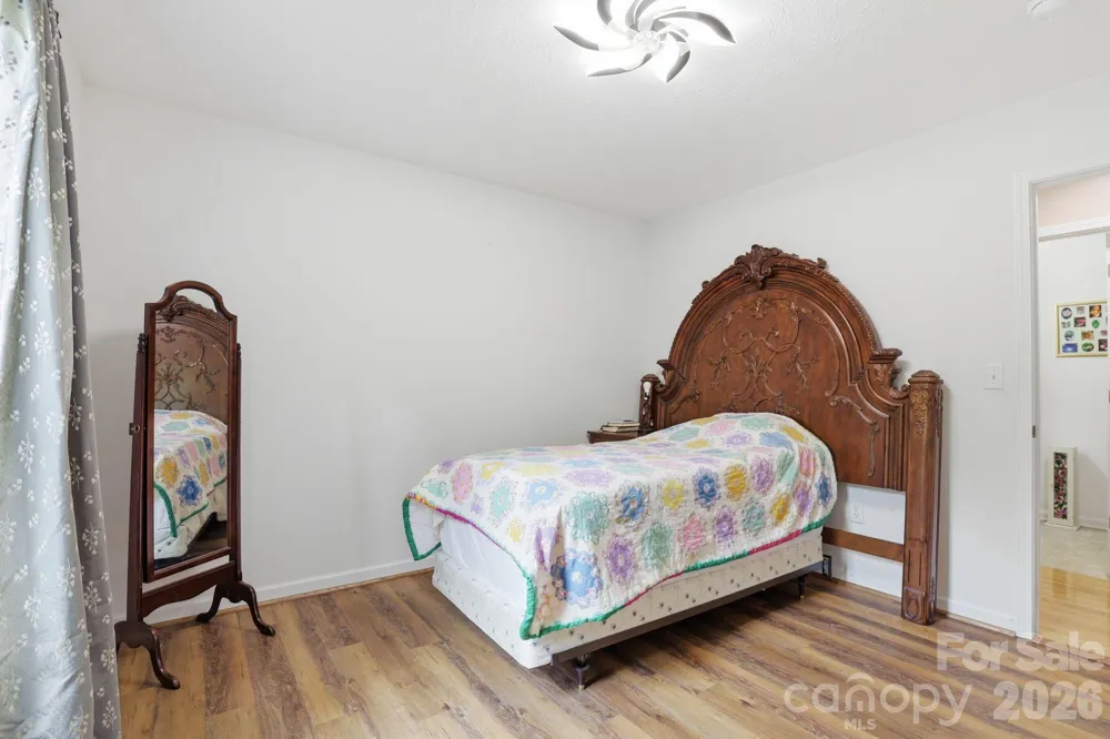 15 Valley Street Granite Falls, NC 28630