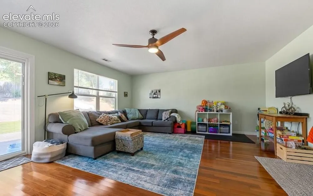 15 White Dove Court Pueblo, CO 81001