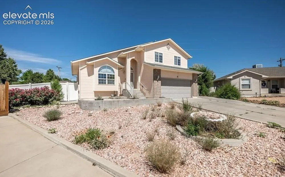 15 White Dove Court Pueblo, CO 81001