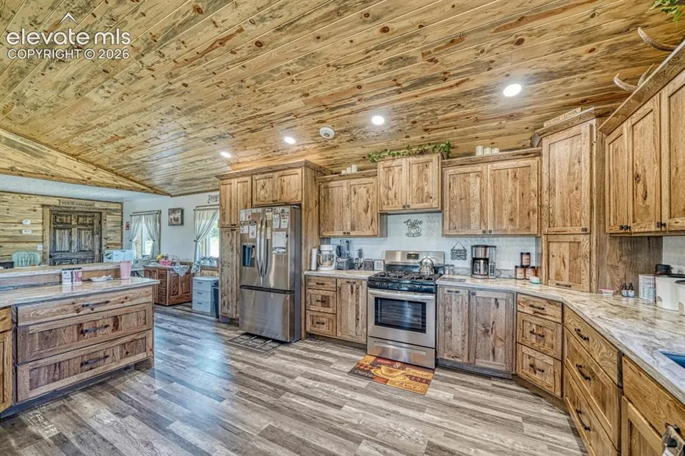 1625 Black Cloud Circle Westcliffe, CO 81252