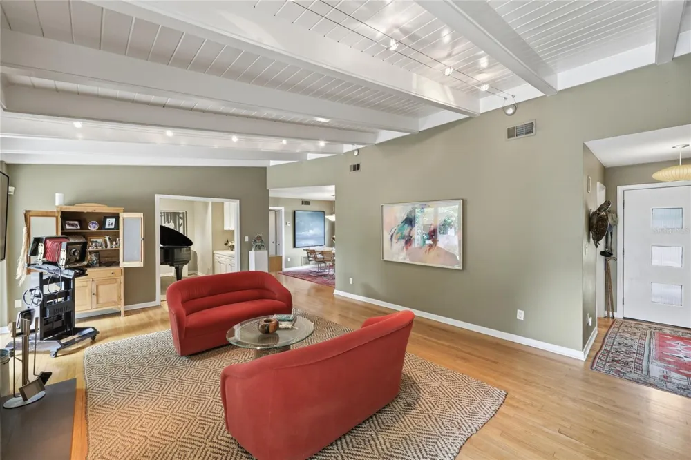 2006 NW 14TH AVENUE Gainesville, FL 32605