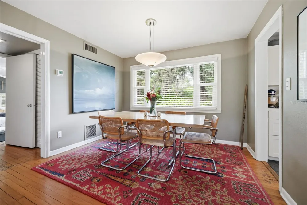 2006 NW 14TH AVENUE Gainesville, FL 32605