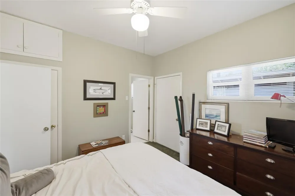 2006 NW 14TH AVENUE Gainesville, FL 32605