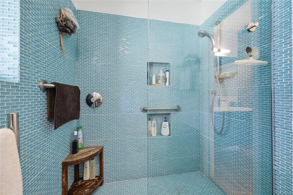 2006 NW 14TH AVENUE Gainesville, FL 32605