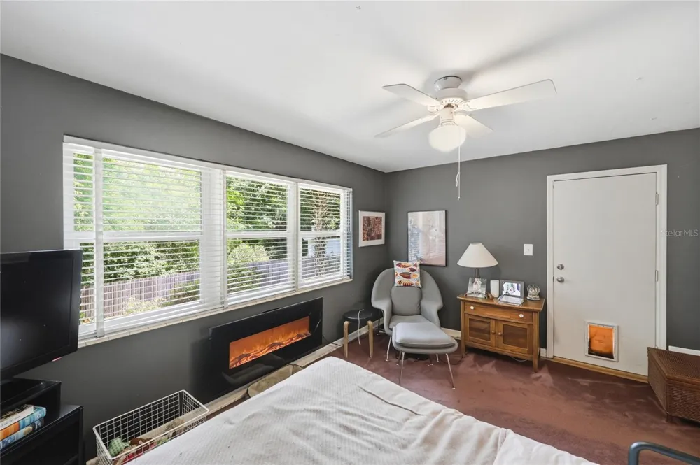 2006 NW 14TH AVENUE Gainesville, FL 32605