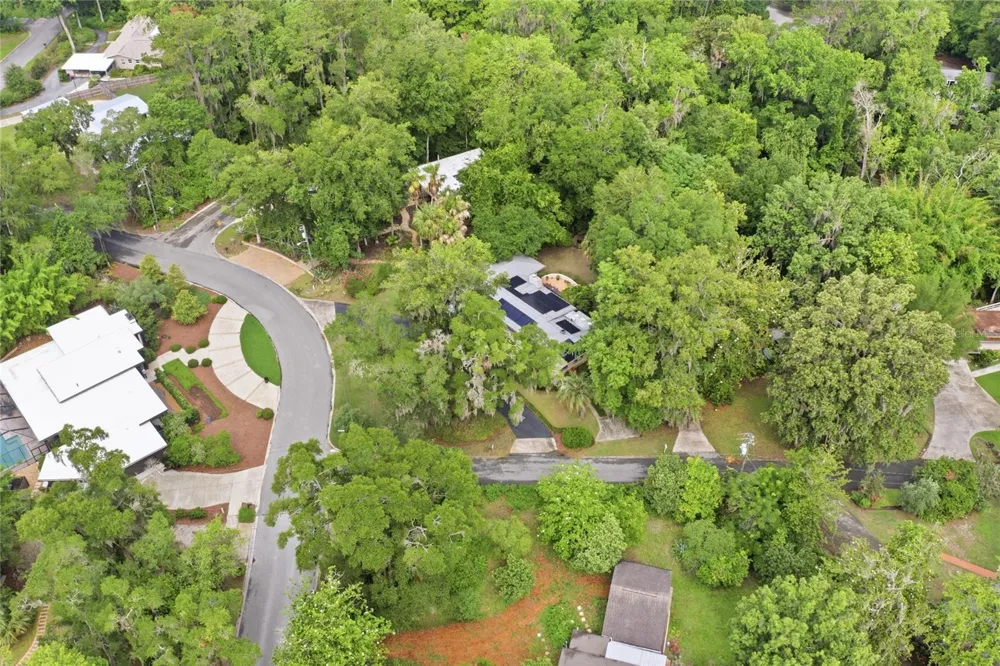 2006 NW 14TH AVENUE Gainesville, FL 32605