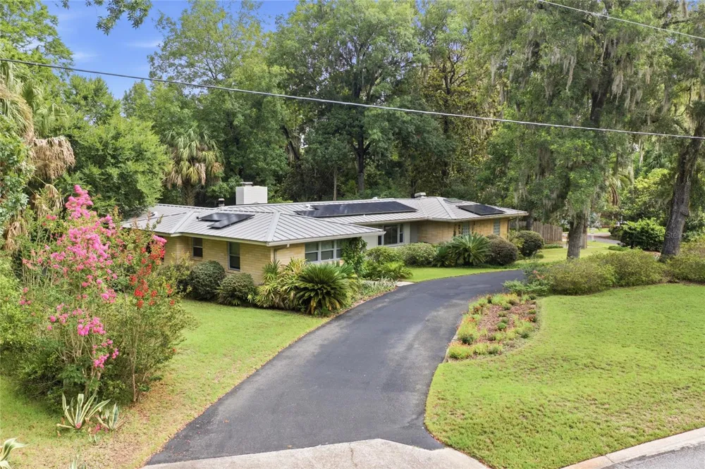 2006 NW 14TH AVENUE Gainesville, FL 32605