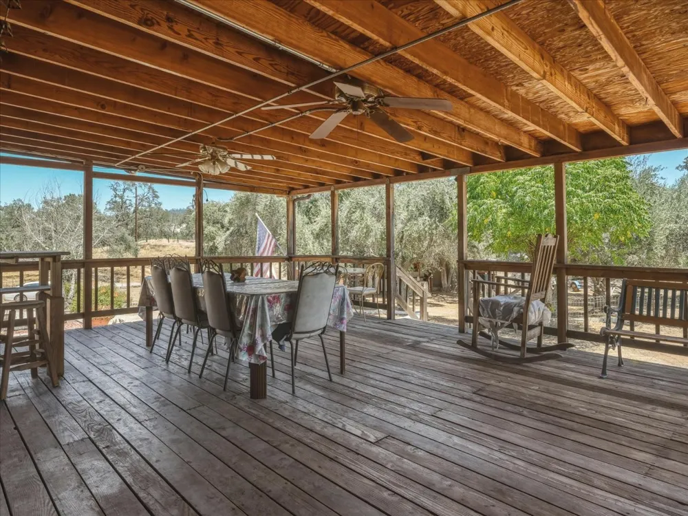 35928 Road 606 Raymond, CA 93653
