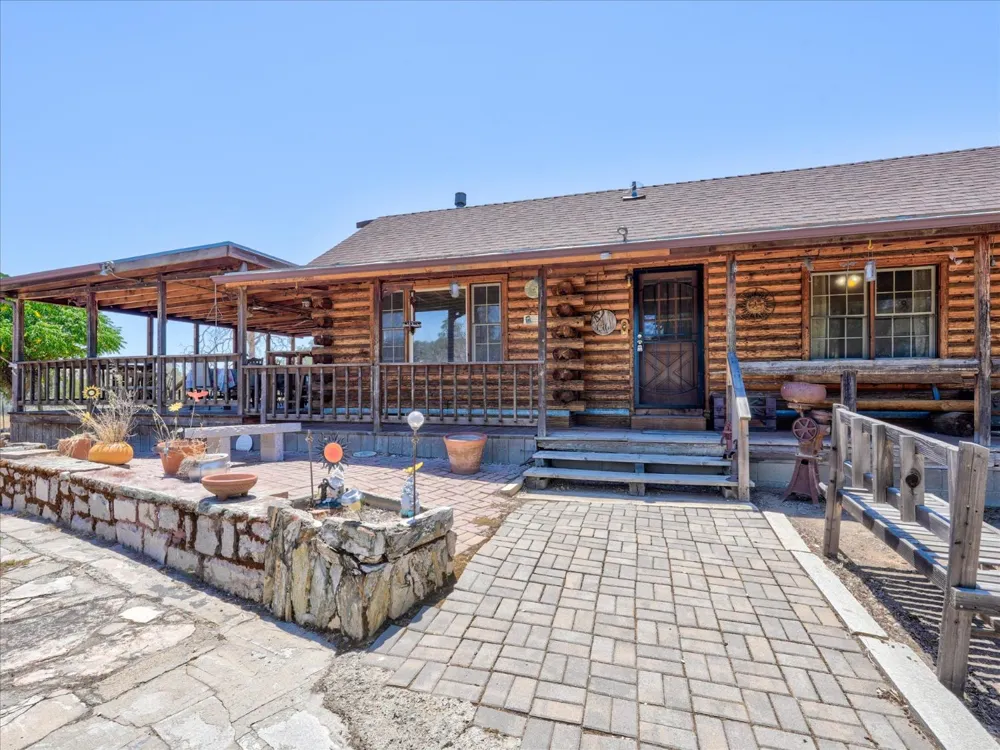 35928 Road 606 Raymond, CA 93653