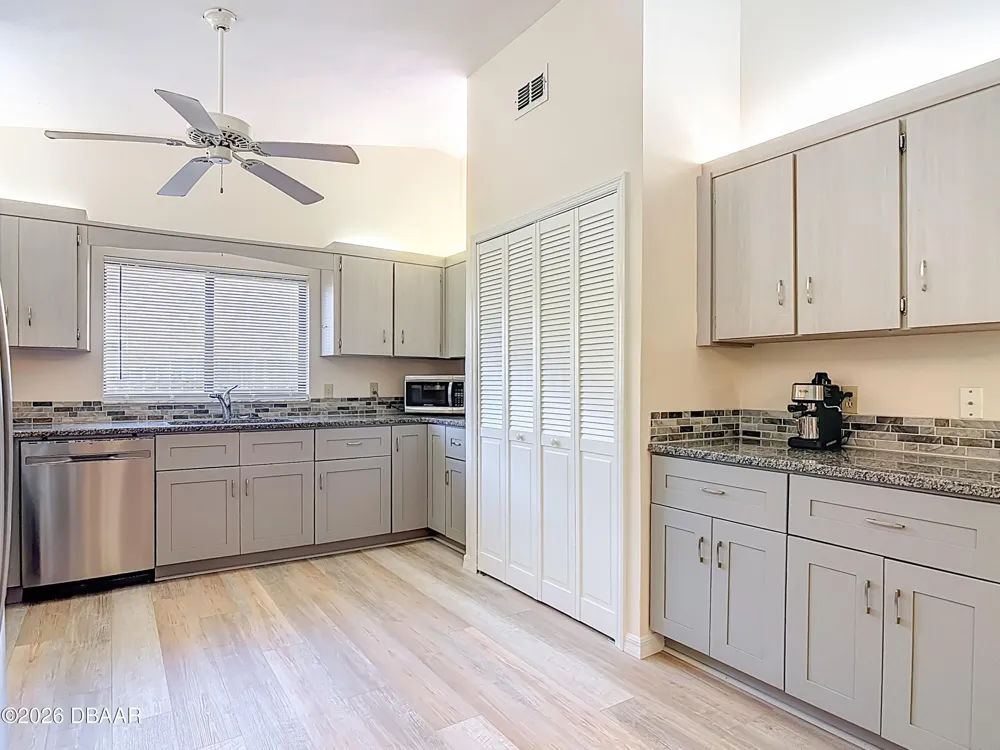 4761 Riverglen Boulevard SW Ponce Inlet, FL 32127