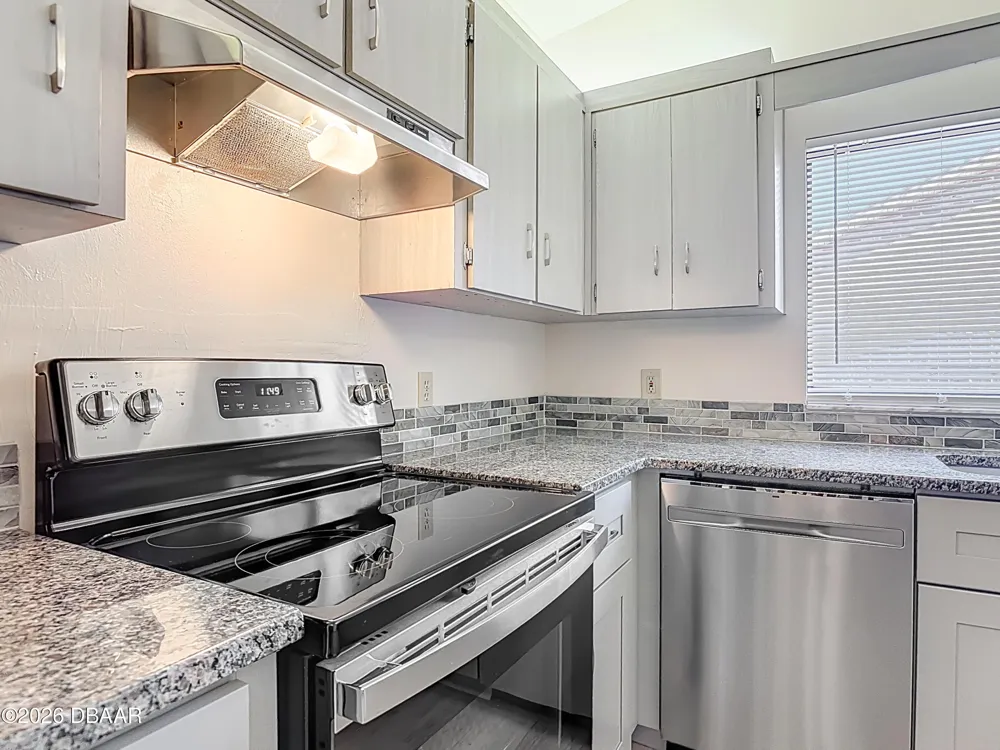 4761 Riverglen Boulevard SW Ponce Inlet, FL 32127