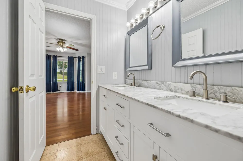 6403 Olde Ferry Landing Harrison, TN 37341