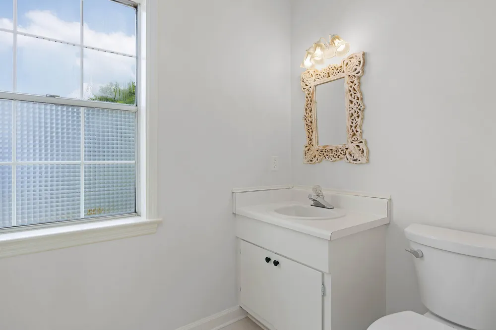 1003 E Brow Road Lookout Mountain, TN 37350