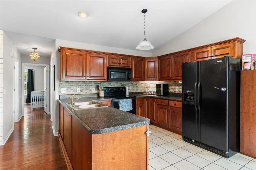 132 9th Avenue Chatsworth, GA 30705