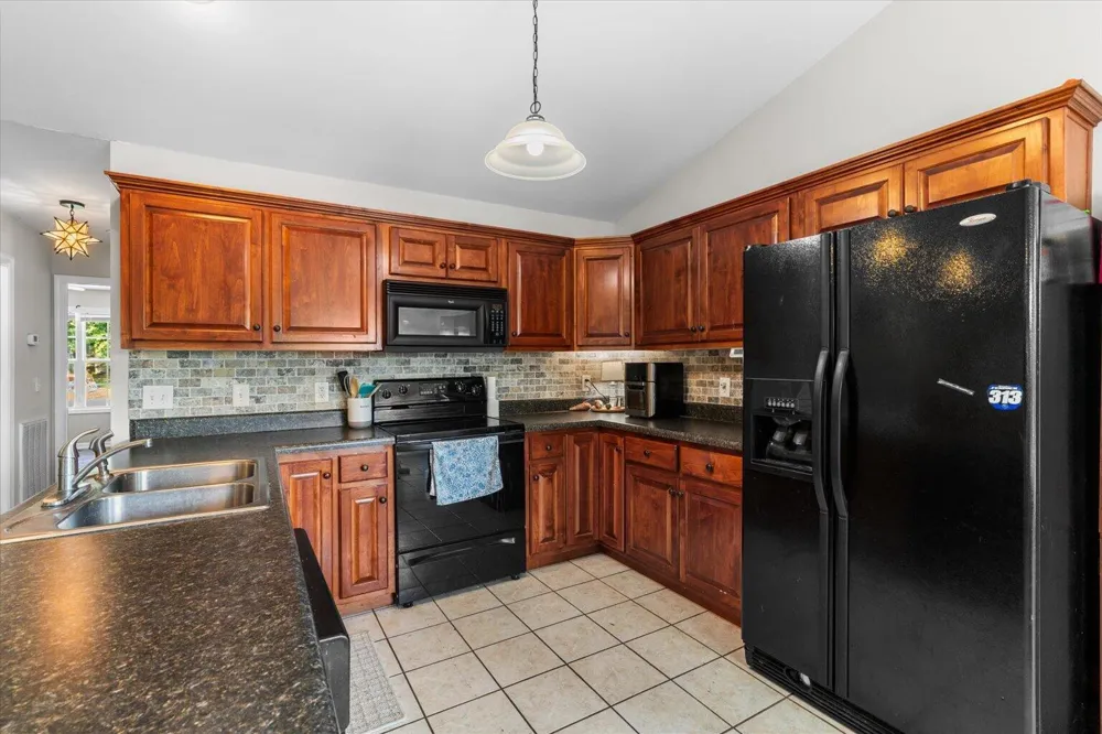 132 9th Avenue Chatsworth, GA 30705