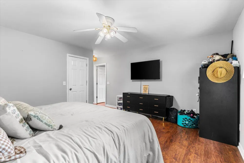 132 9th Avenue Chatsworth, GA 30705