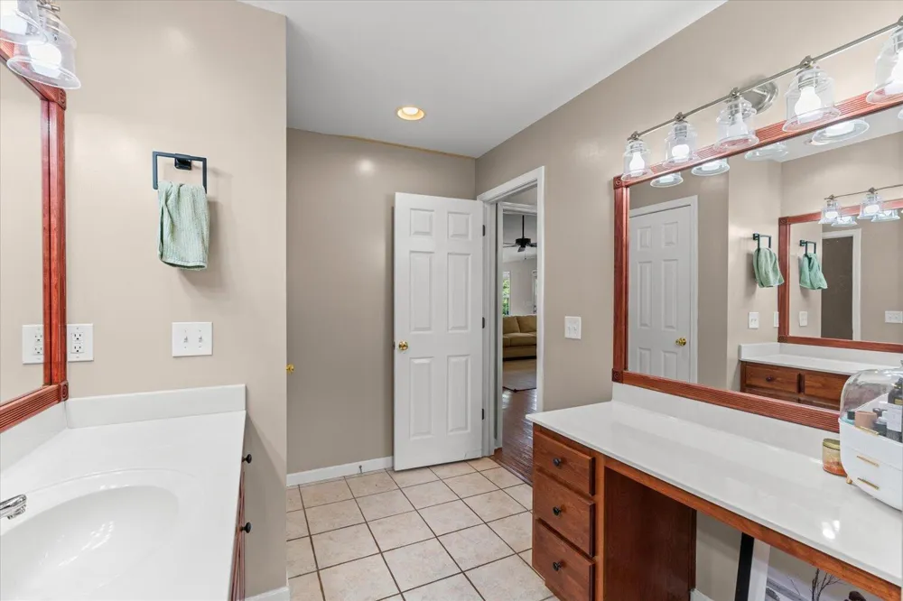 132 9th Avenue Chatsworth, GA 30705