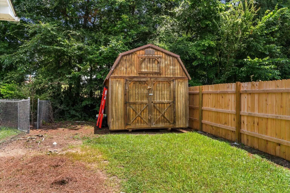132 9th Avenue Chatsworth, GA 30705