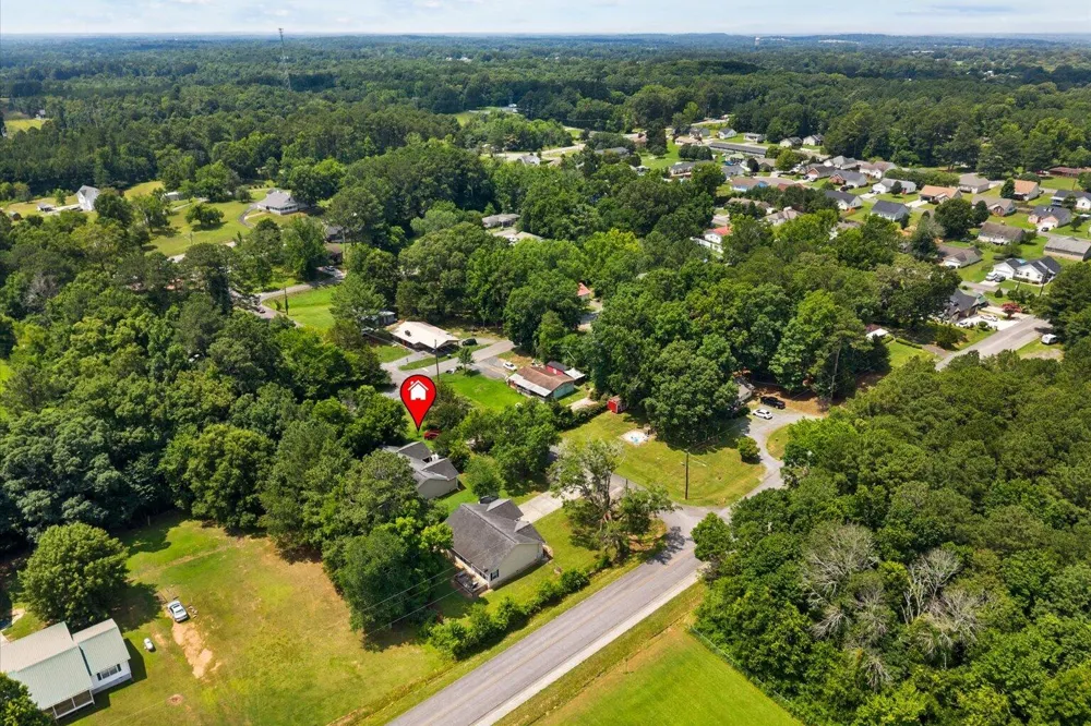 132 9th Avenue Chatsworth, GA 30705