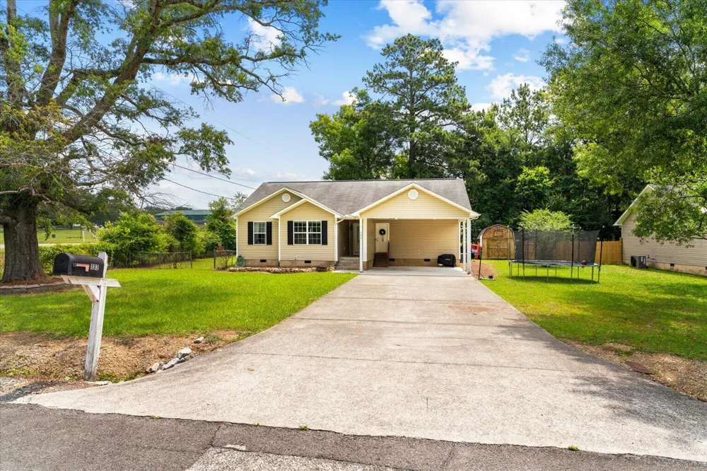132 9th Avenue Chatsworth, GA 30705