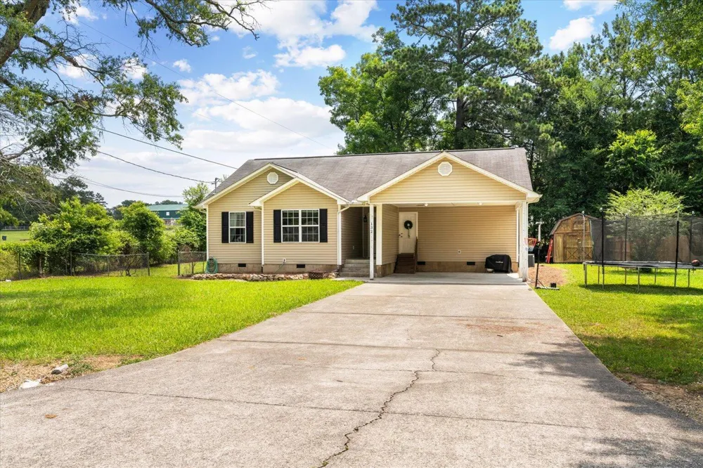 132 9th Avenue Chatsworth, GA 30705