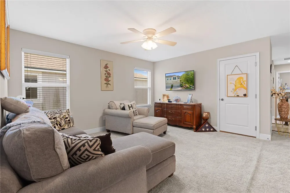 10316 HOLSTEIN EDGE PLACE Riverview, FL 33569