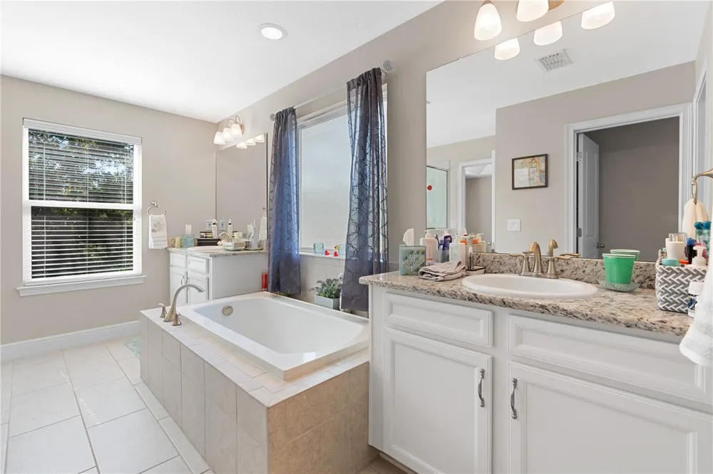 10316 HOLSTEIN EDGE PLACE Riverview, FL 33569